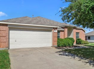 2105 Northridge Dr, Forney, TX 75126