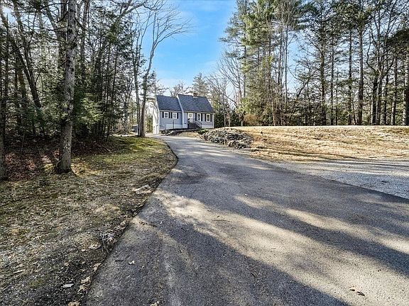 4th image of 47 Stowell Road