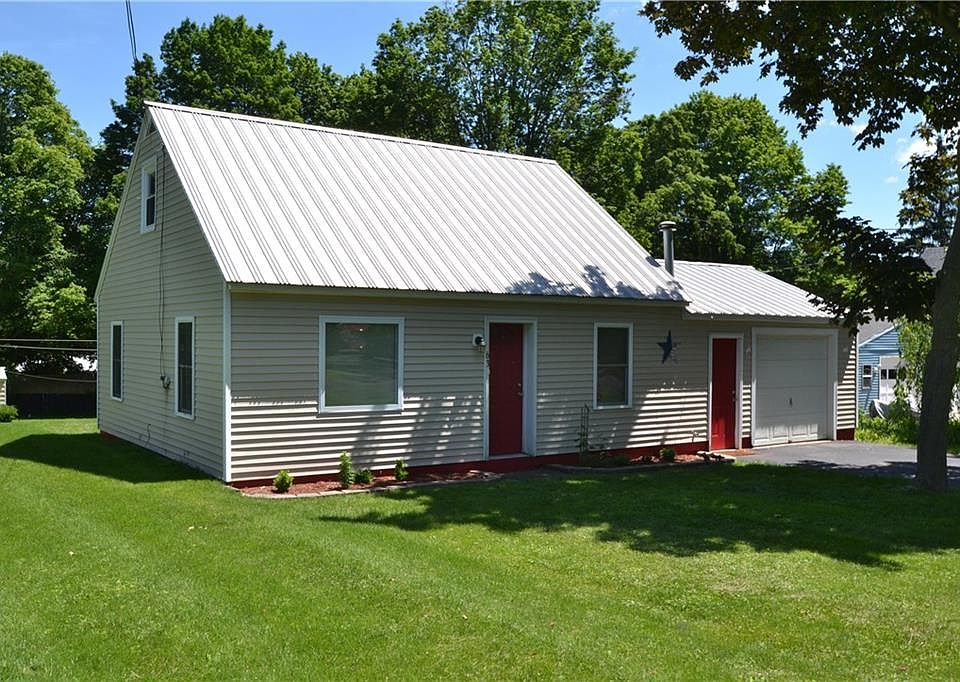 1st image of 63 Granger St