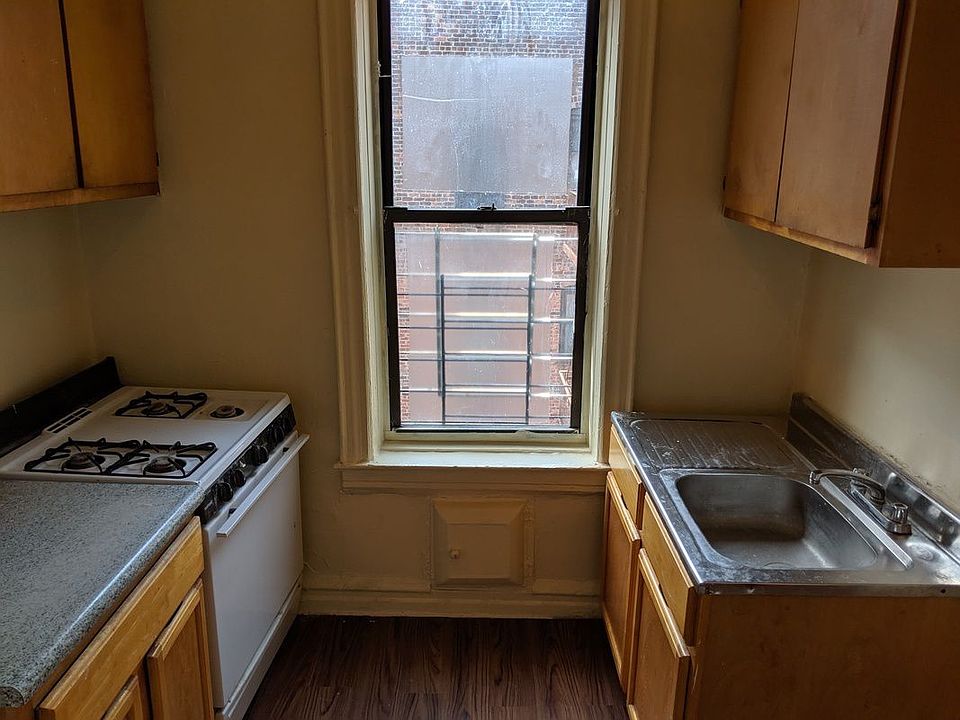 1st image of 569 Empire Blvd APT A3