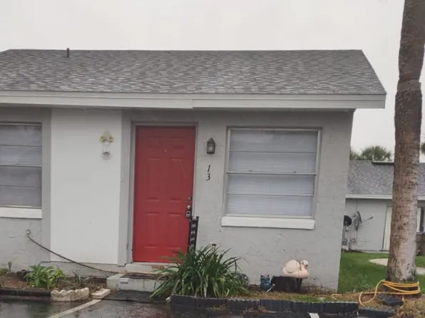 13 Lake Villa Way, Kissimmee, FL 34743