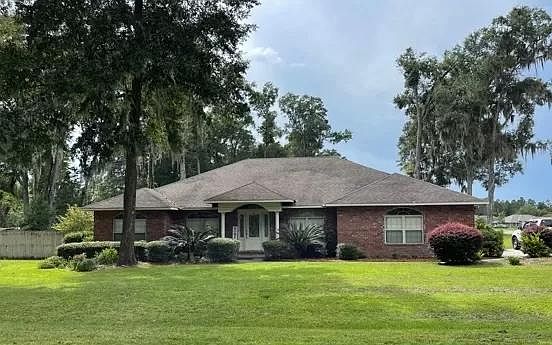 1st image of 382 NW Colquitt Way