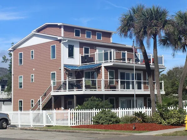109 12th Ave N, Jacksonville Beach, FL 32250
