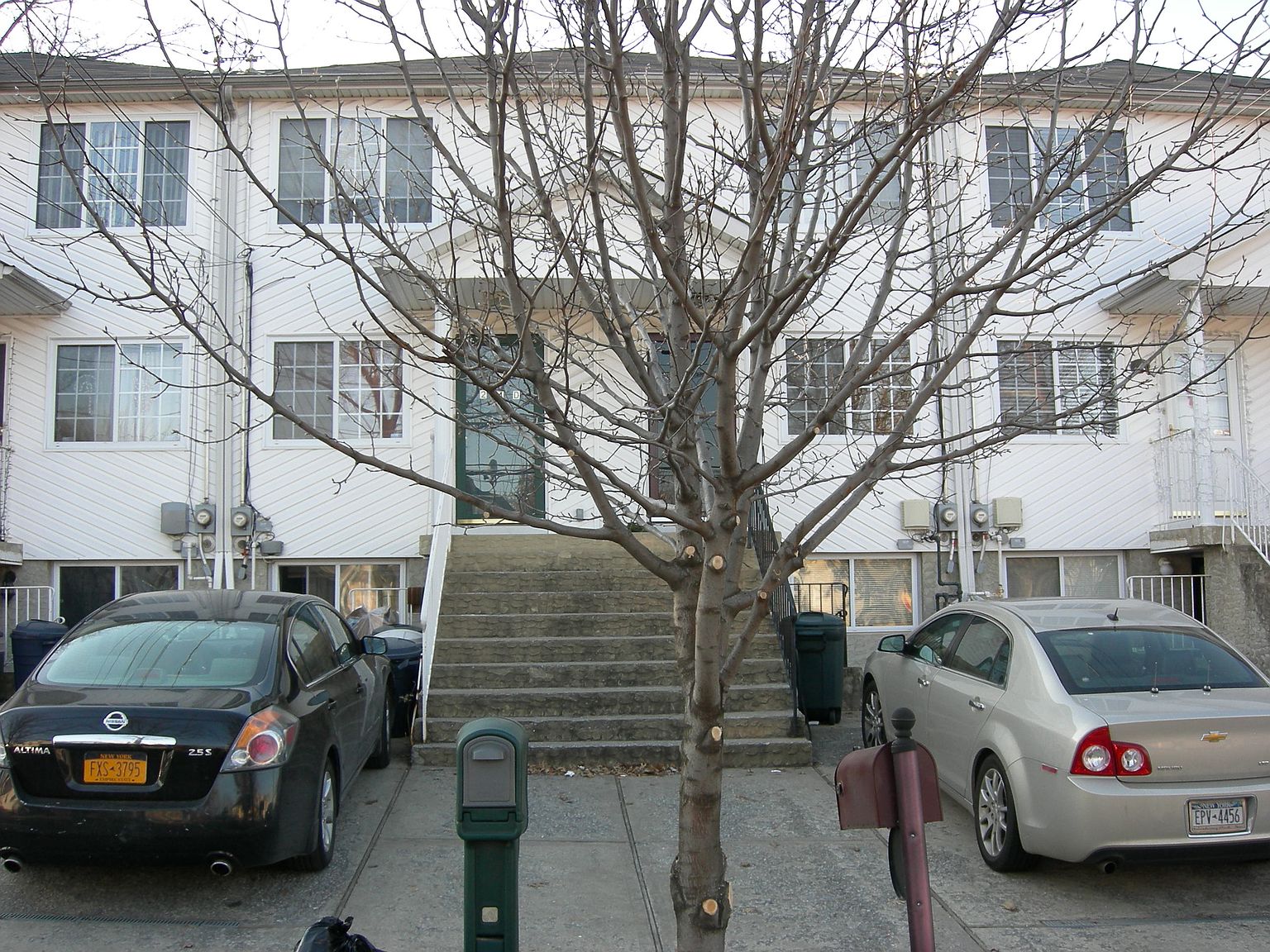 24 A South Ave, Staten Island, NY 10303 Zillow