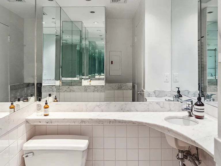 81 Greene St #4 — Photo 12