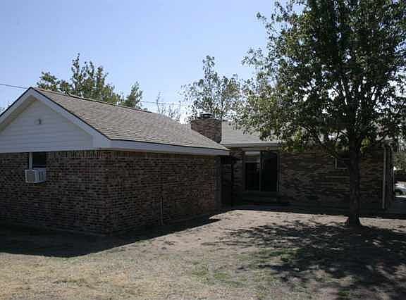 3rd image of 5711 NW Ash Ave