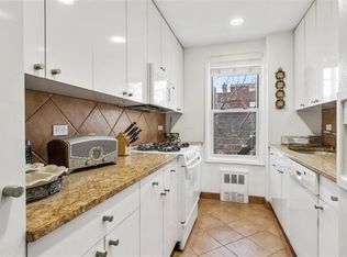 525 W 236th St, Bronx, NY 10463