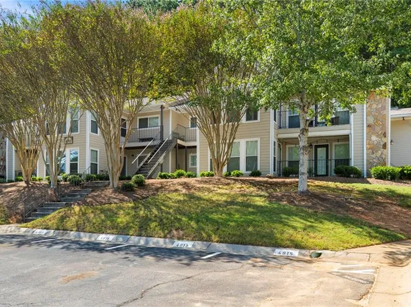 4013 Lake Pointe Cir, Roswell, GA 30075