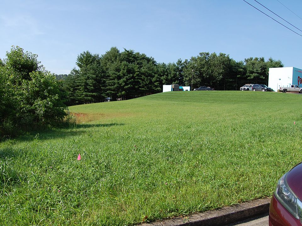2nd image of Glenn Mize Way
