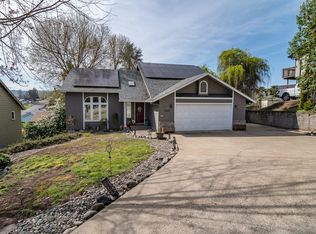 2155 Linnell Ave, Roseburg, OR