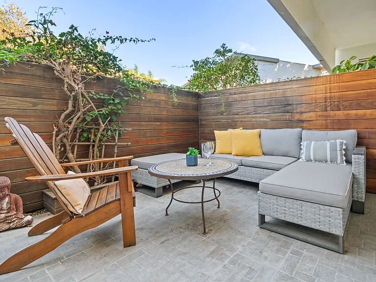 4725 S La Villa Marina #B — Photo 20
