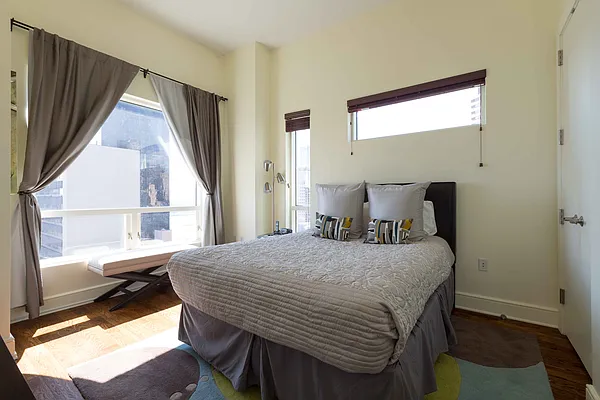 Sold by Bid on the City | media 5