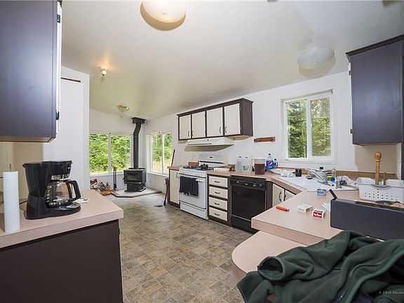 4th image of 7121 137th Dr NE