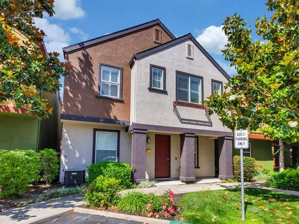 817 Sinter Ln, West Sacramento, CA 95691
