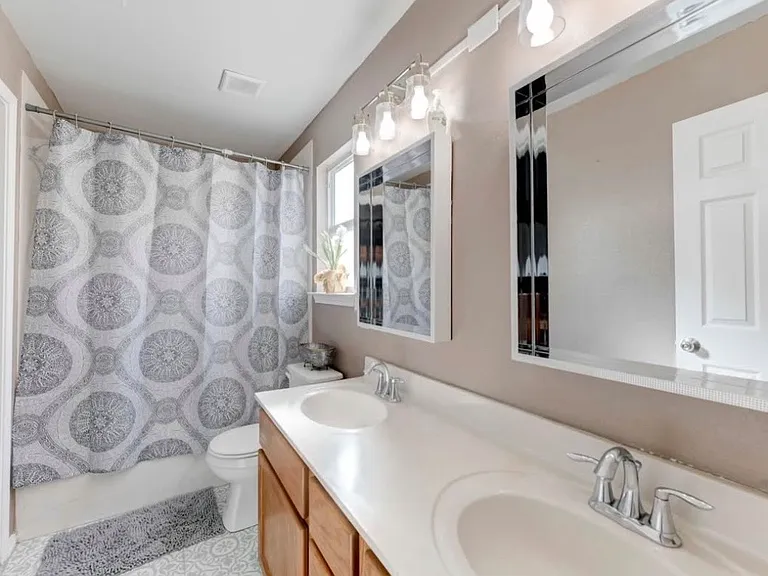 5203 Lions Gate Ln — Photo 9