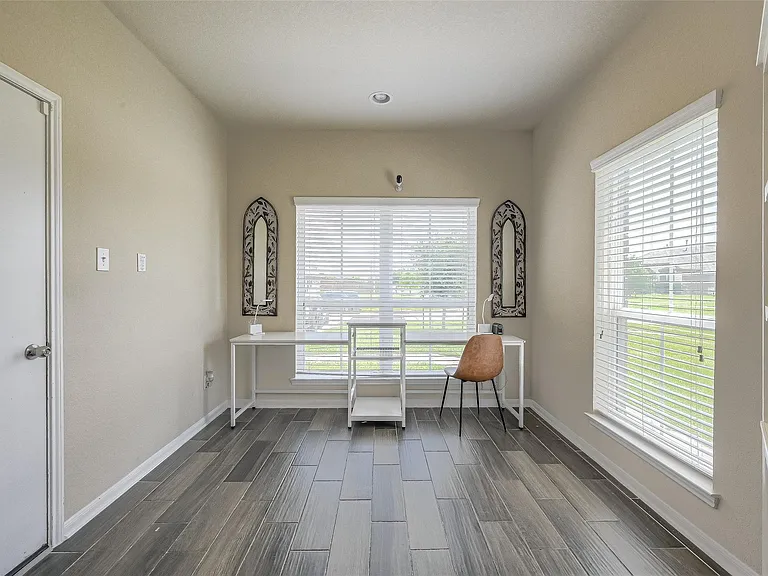 3030 Currier Ct — Photo 13