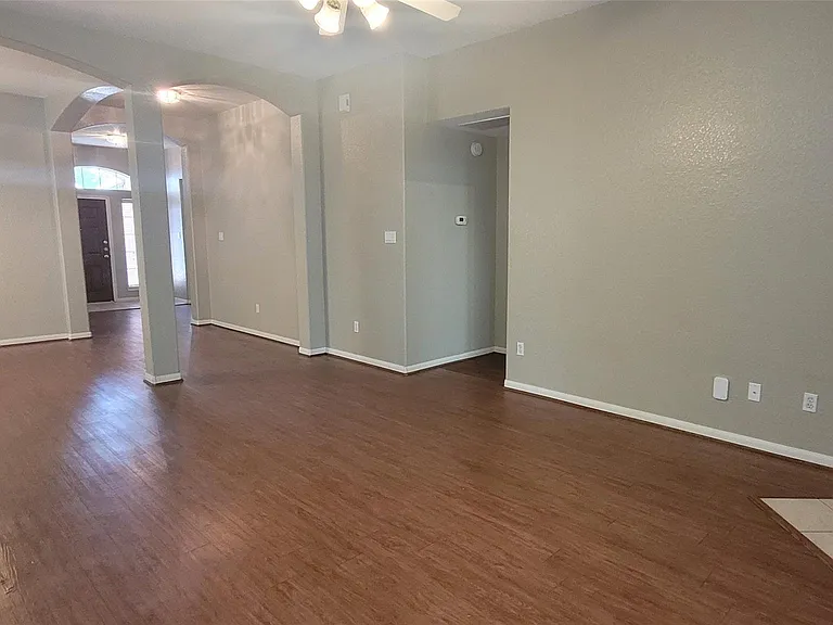 3825 Evergreen Way — Photo 13