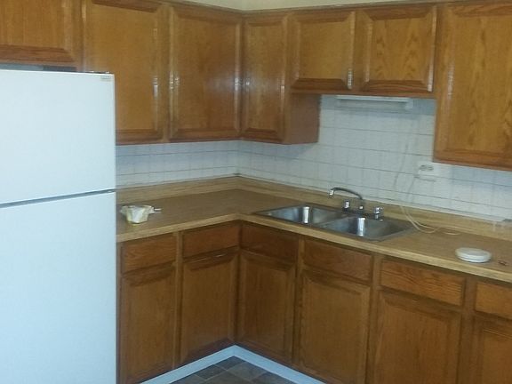 5th image of 8109 S Ellis Ave #1C