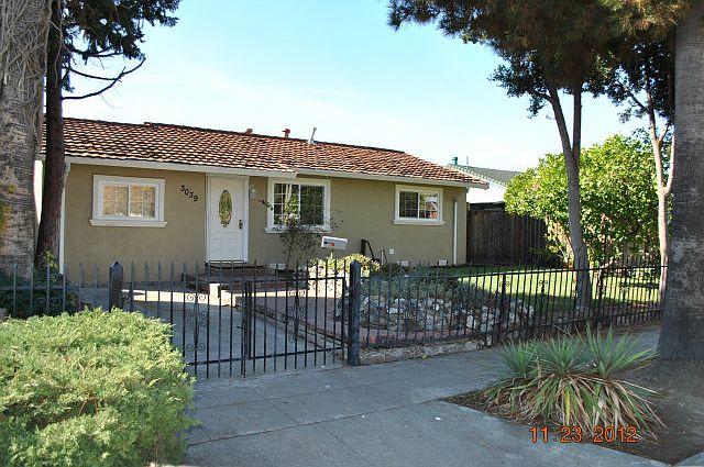 1st image of 3039 Durant Ave