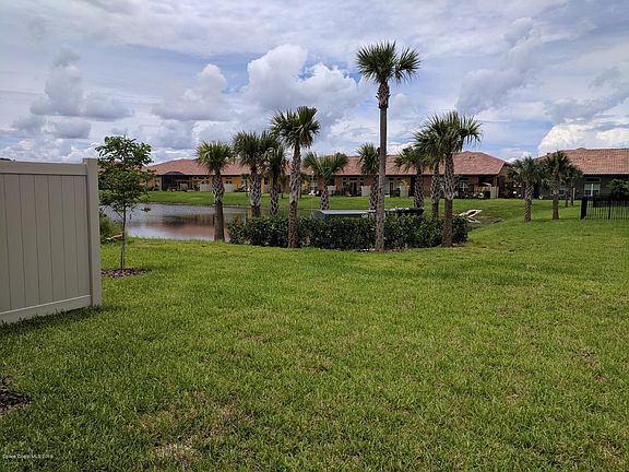 3rd image of 74 Clemente Dr #74