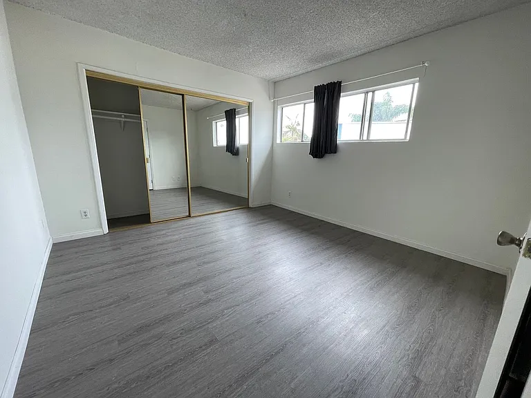 2139 Penmar Ave — Photo 7