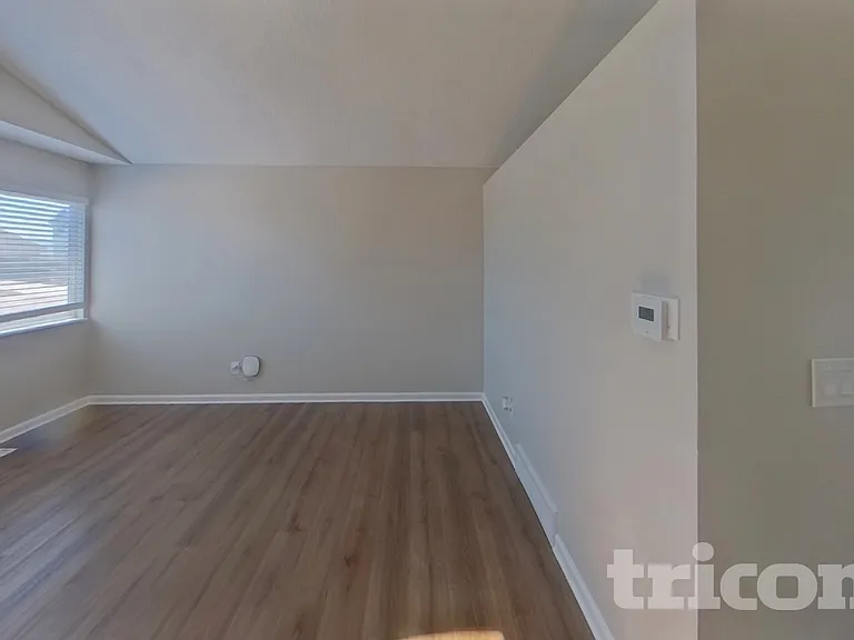 1140 Modell Dr — Photo 17