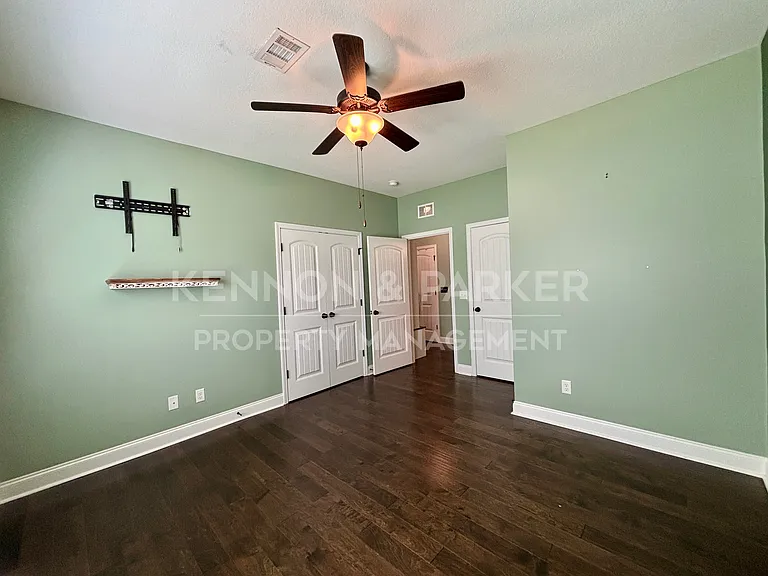 4526 Mountain Ivy Dr — Photo 14