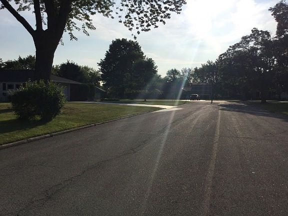 4th image of 140 Westchester Rd