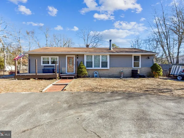 22 Maricopa Trl, Browns Mills, NJ 08015