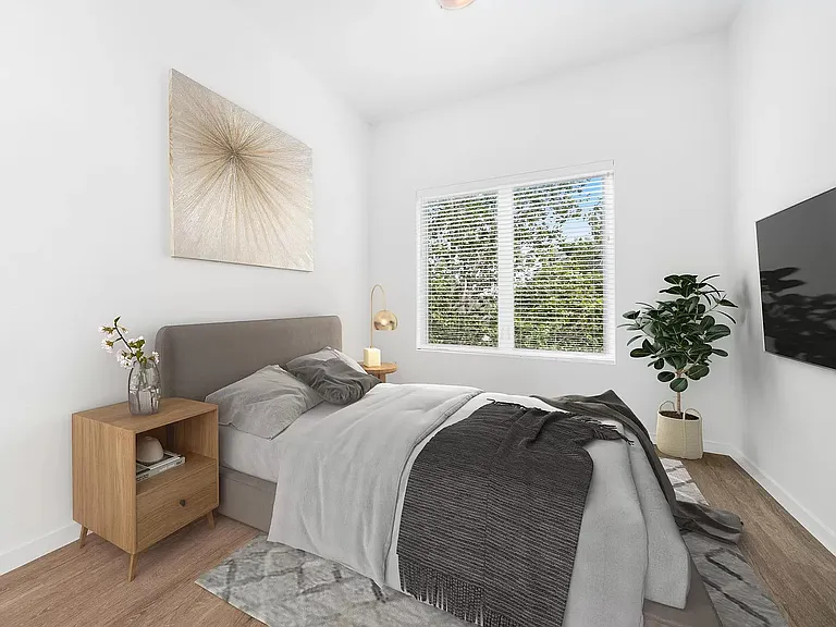 927 U St #405 — Photo 9