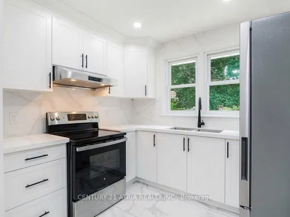 26 Magee St, London, ON N5W 1C4
