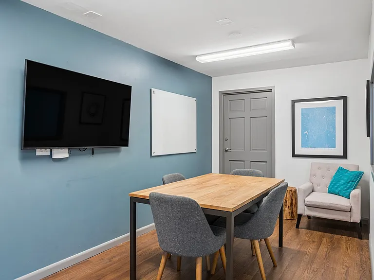 University Apartments Chapel Hill — Photo 16
