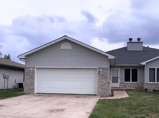 2608 Findley Dr, Springfield, IL 62704