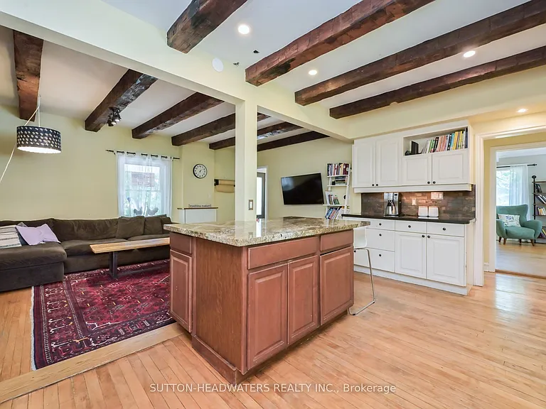 14427 Creditview Rd — Photo 3