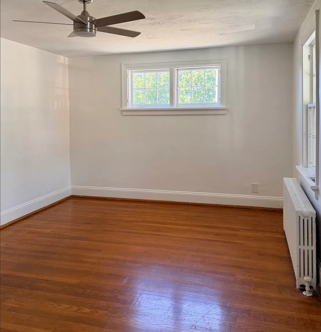 2 bed, 880 sqft, $1,575 — Photo 4