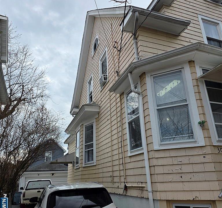 2nd image of 309 73rd St
