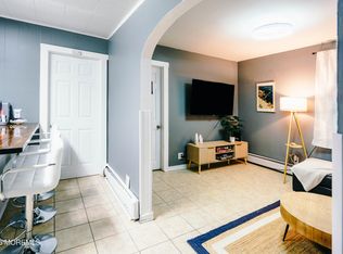 13 Decatur Ave APT C, Seaside Park, NJ 08752