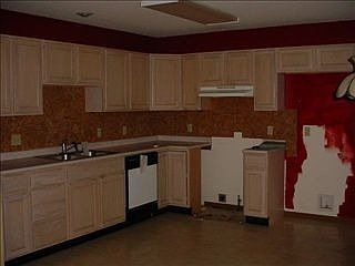 2nd image of 1835 Bishop Ln