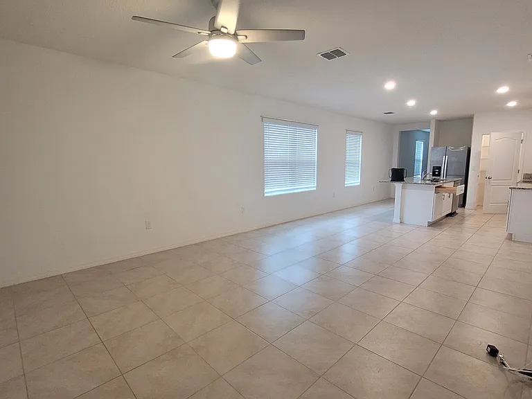 217 Duke Dr — Photo 25