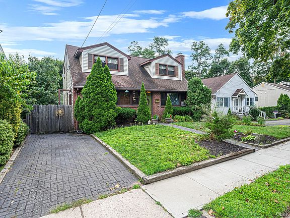 3rd image of 288 Nassau Road