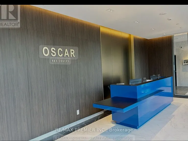500 Dupont St #715 — Photo 3