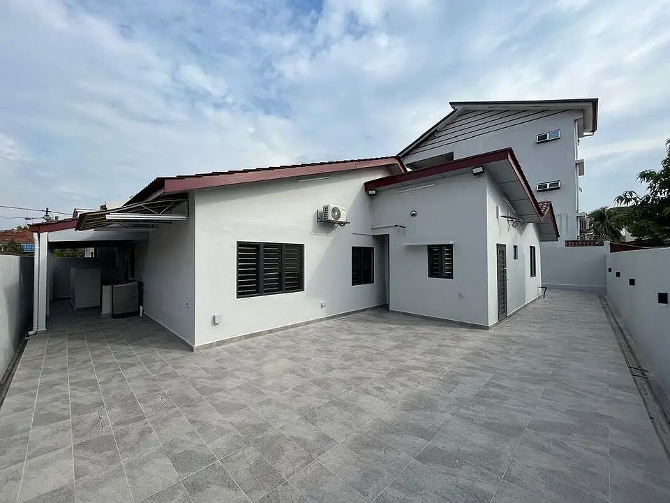 1st image of 19 Cypress Creek Dr #3