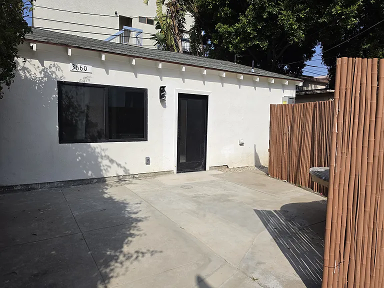 3660 Empire Dr #A — Photo 4