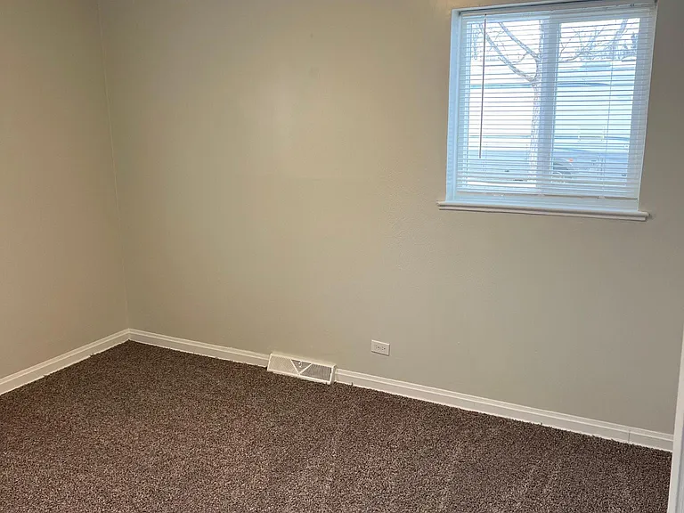 2260 W Exposition Ave — Photo 2