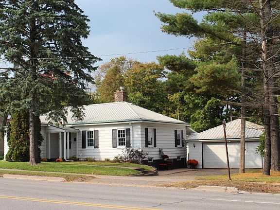 2nd image of 318 W Easterday Ave