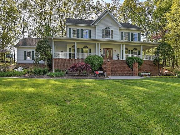 2nd image of 107 Keeland Dr