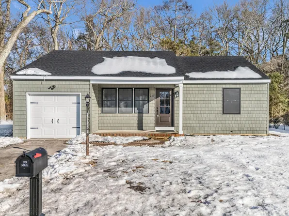 213 Hamilton Drive, Toms River, NJ 08753