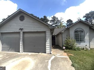 10448 Irongate Ln, Jonesboro, GA 30238