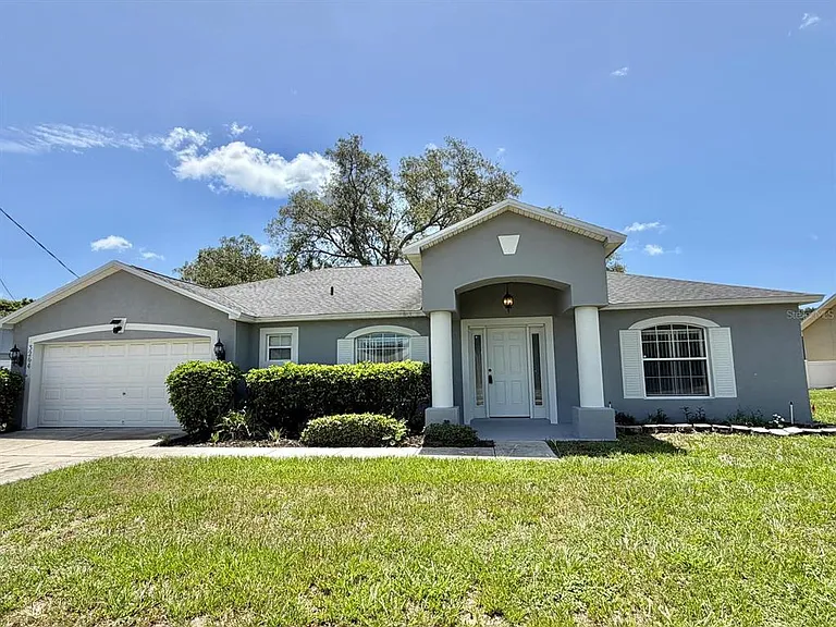 3264 Deltona Blvd — Photo 1