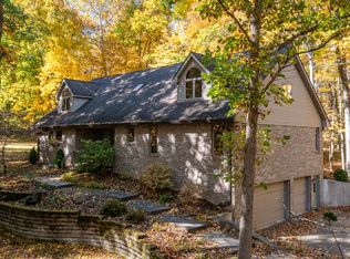 101 Acorn Dr, Greencastle, IN 46135